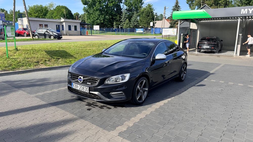 Volvo S60 Volvo S60 D4 R-Design, Dobry Stan, Koła Zimowe
