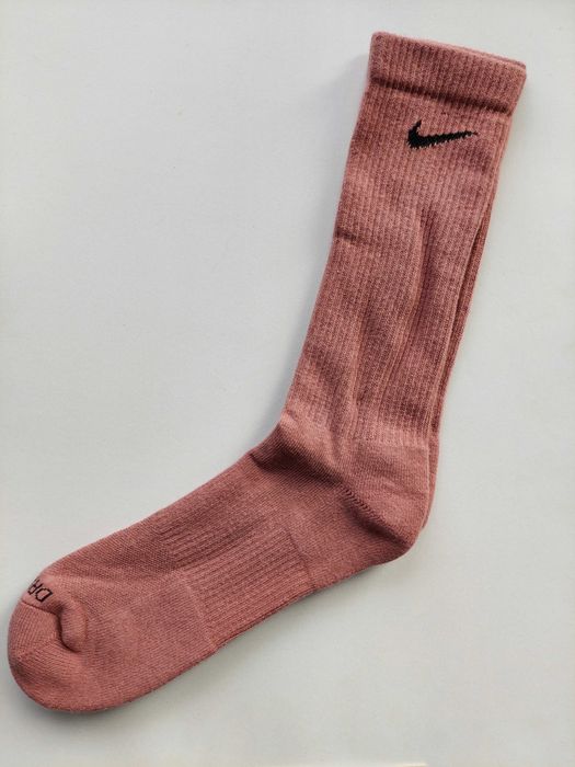 Ciemny brudny pudrowy róż skarpety NIKE oryginalne rozmiar 42-46