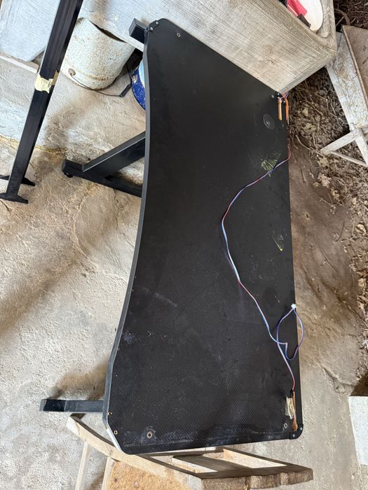 Mesa gamer bom estado
