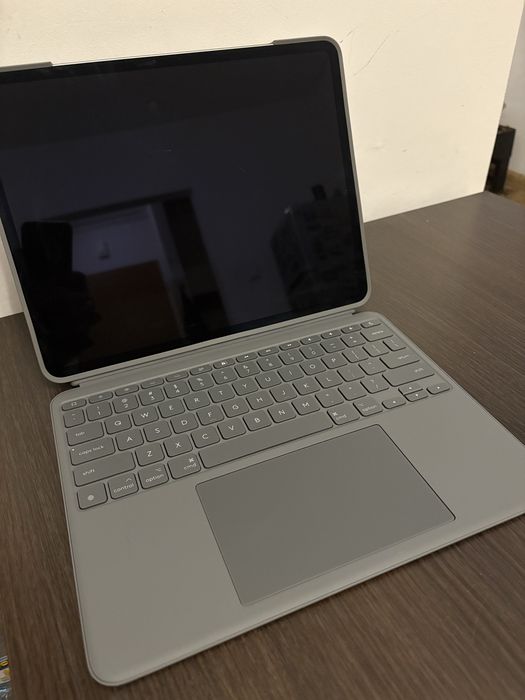 Apple iPad 13 512gb + klawiatura+rysik