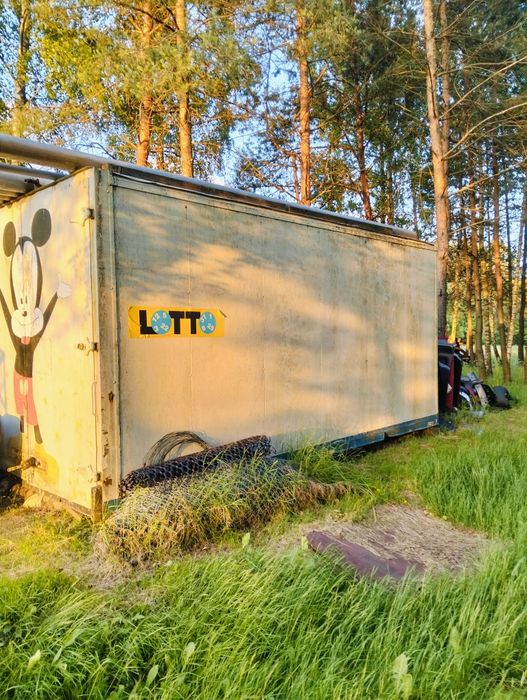 Garaż schowek kontener