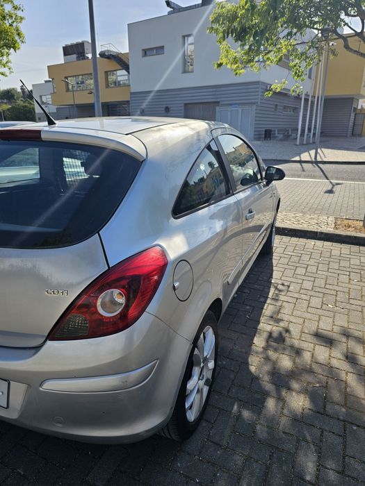 Opel Corsa 1.3 gasóleo