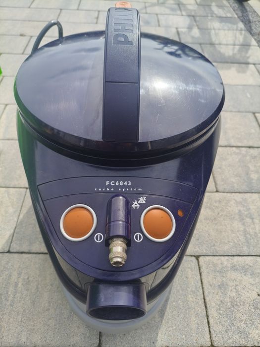 Odkurzacz piorący Philips stan bdb