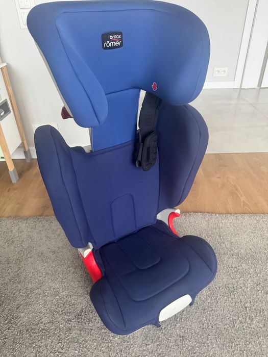 Sprzedam fotelik samochodowy 15-36 kg Romer Britax  kidfix