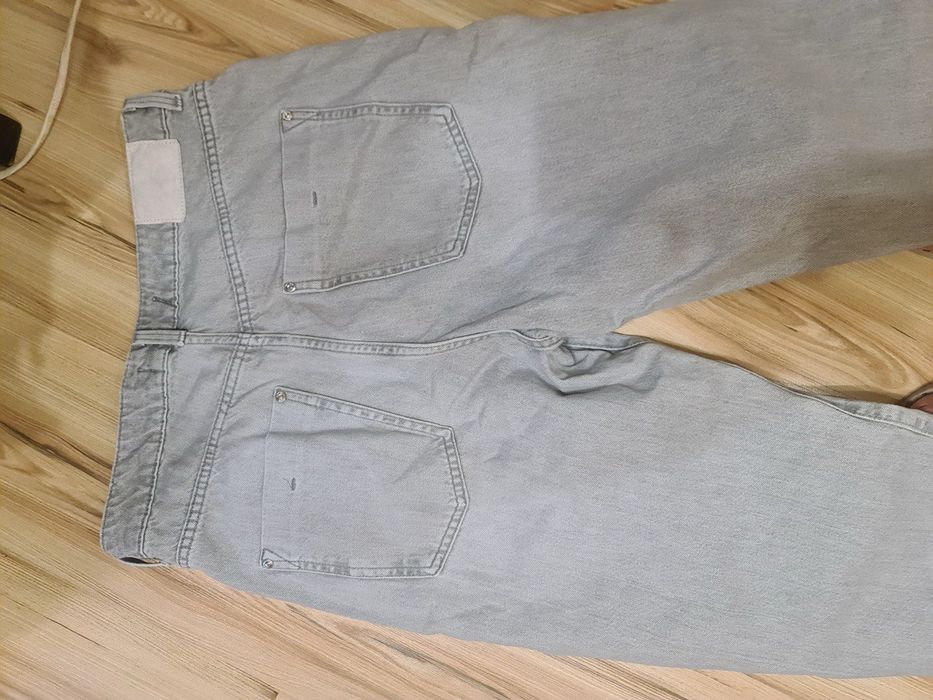 Джинсы серые zara