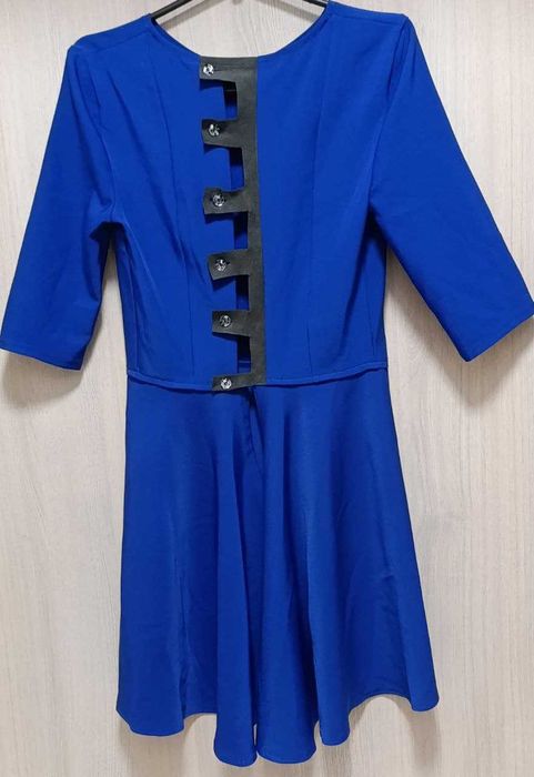 Продам шикарное нарядное платье