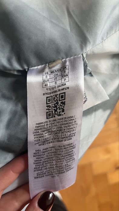 Зима Пуховик Куртка жіноча Guess Jacket W2BL70 WF170