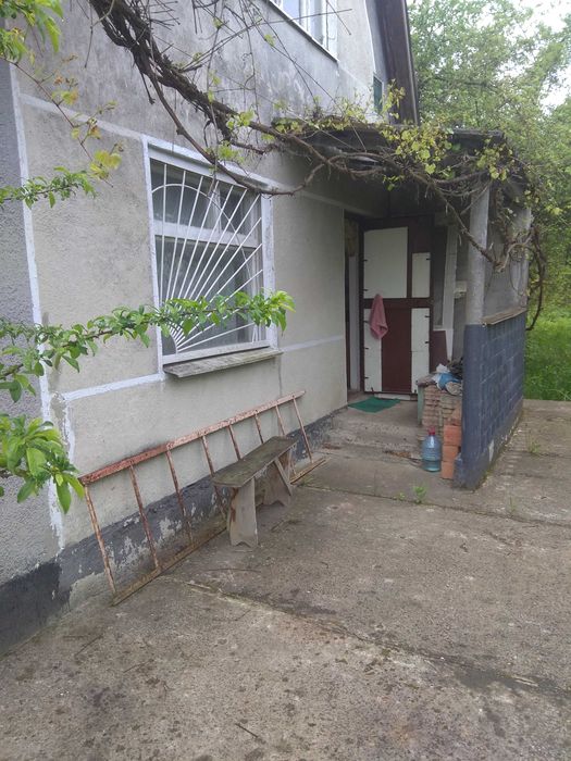 Продаж дачі з земельною  ділянкою