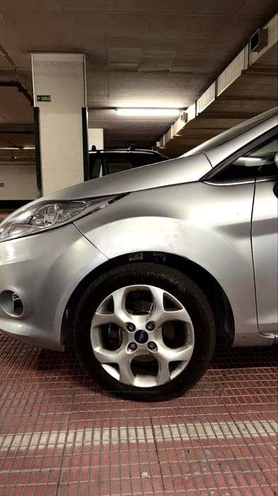 Ford Fiesta 2010 gasolina