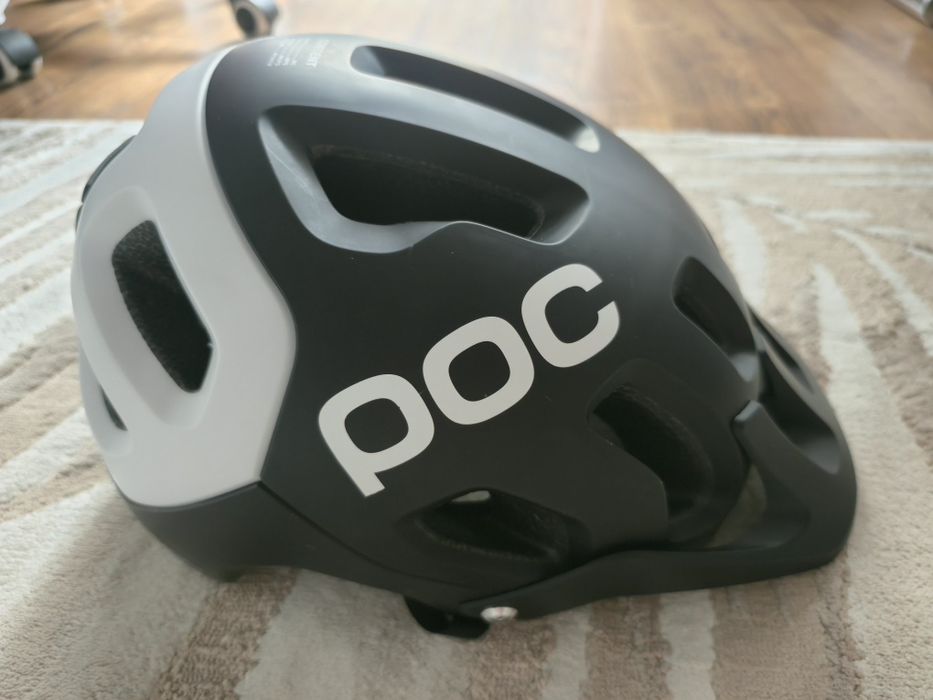 Sprzedam Nowy kask Poc