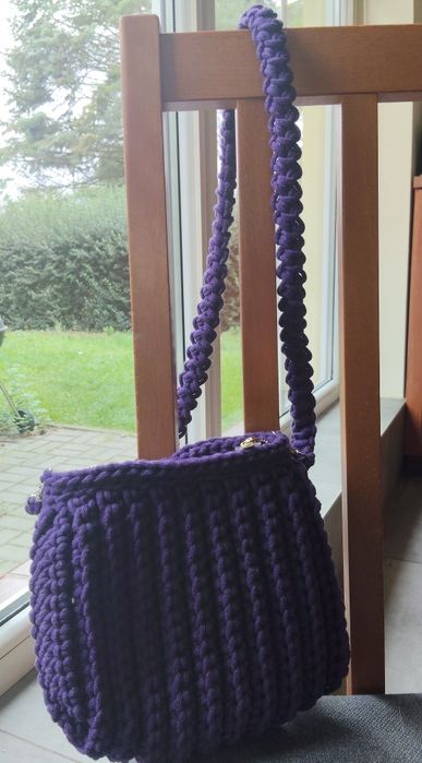 Fioletowa torebka handmade – ręcznie robiona