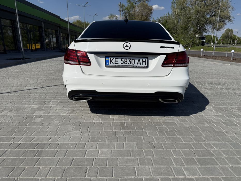 Mercedes-Benz в хорошем состояние