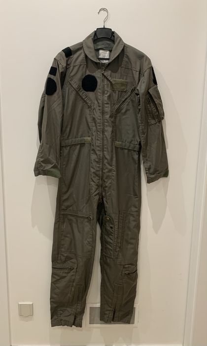 Fato de voo militar
