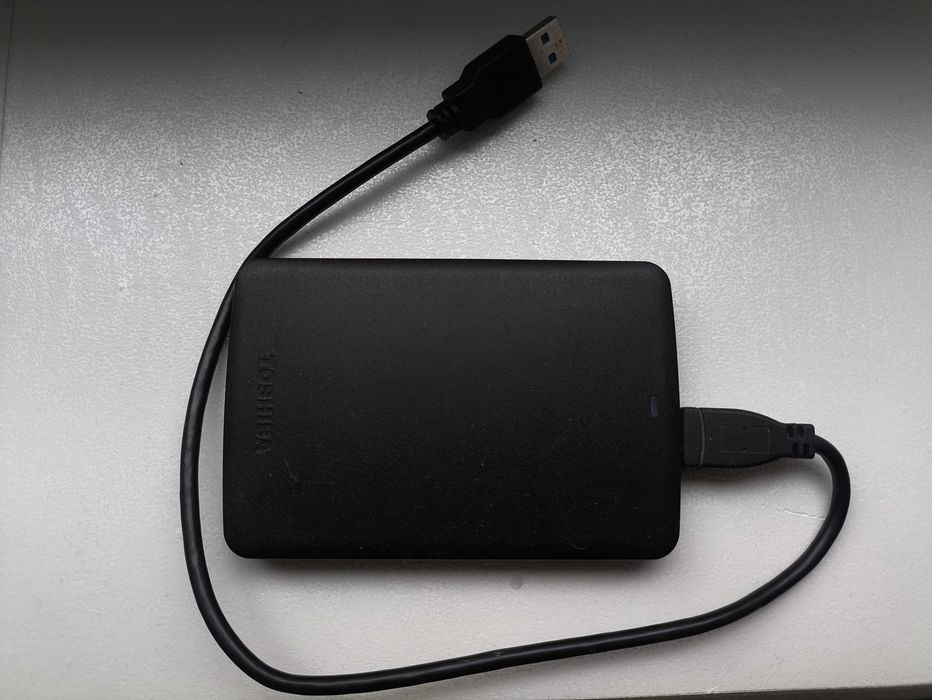 Zewnętrzny dysk twardy Toshiba 1Tb
