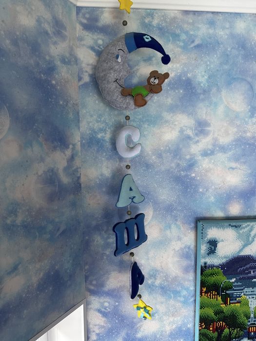 Підвіска для дитини із фетра