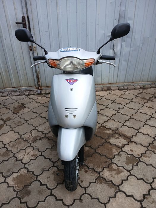 Продам японский скутер Honda Dio .