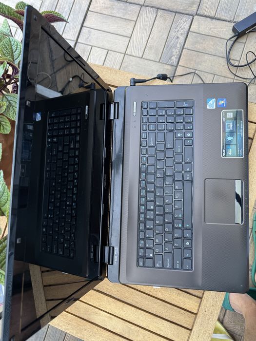 Laptop Asus  K72F-TY096V 17,3 bardzo dobru stan , sprawny!