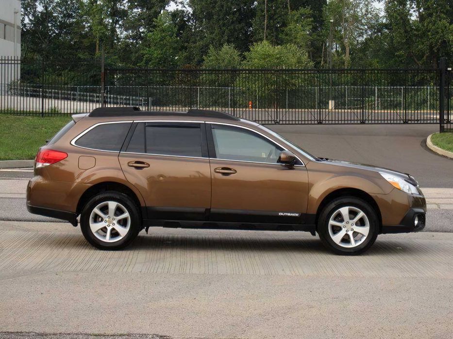 Subaru Outback      2013
