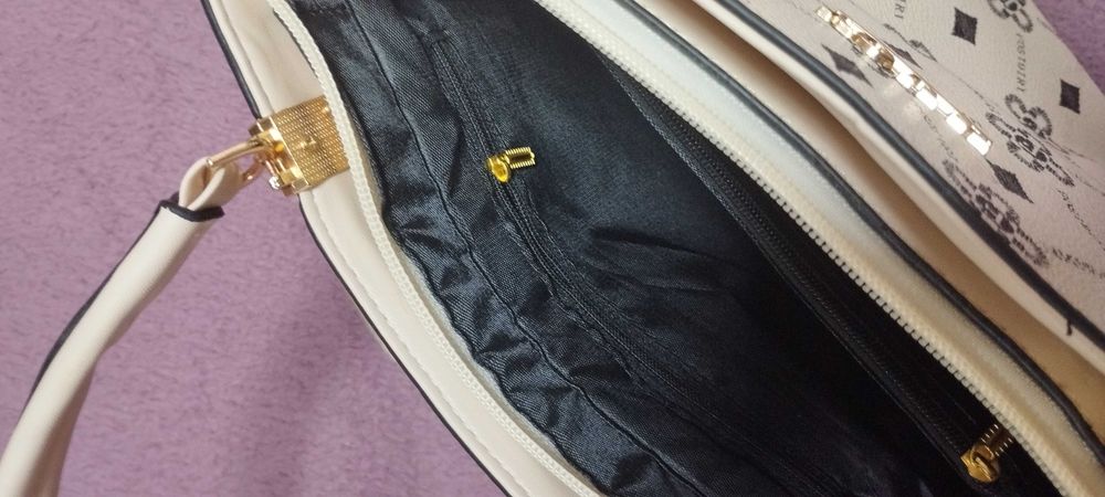 Шикарна на весну літо сумка сумочка