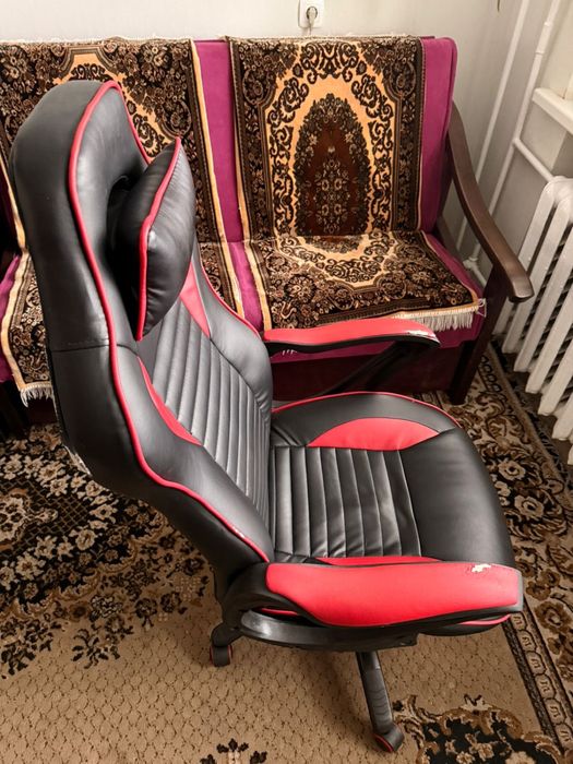 Крісло компютерне, офісне