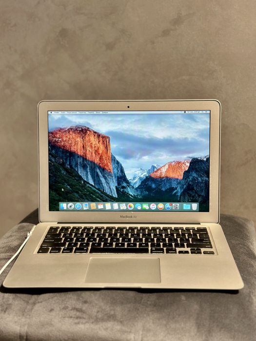 Macbook air A1369