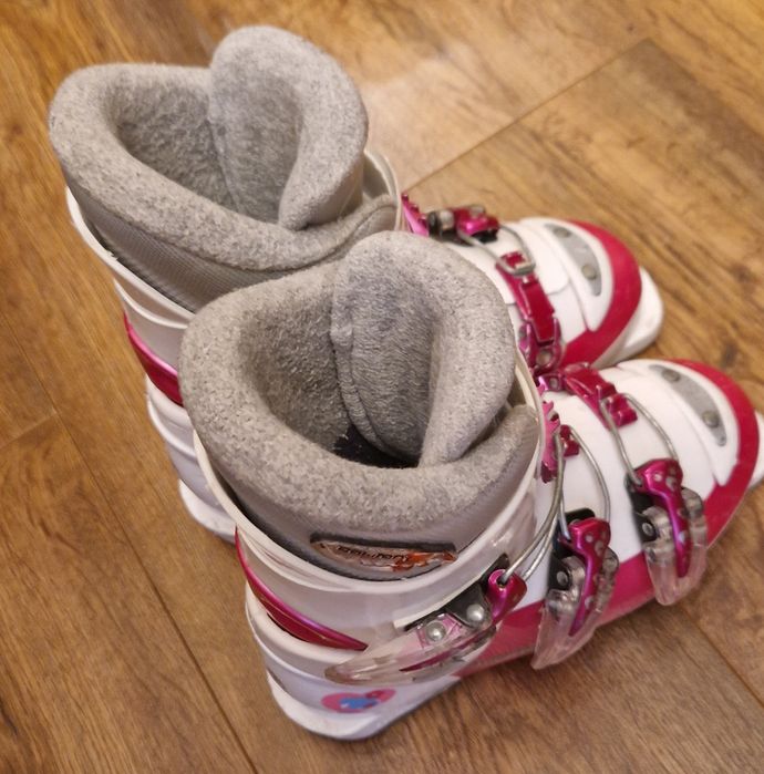 Komplet narty Wedze 110 buty Rossignol  wkładka 19-20.5cm ,kask, kijki