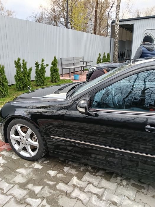 Продам MERCEDES   C-220