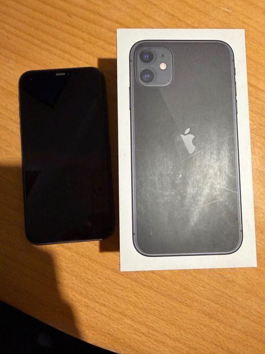 iPhone 11 bom estado