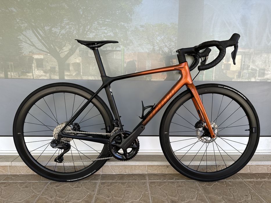 Bicicleta de estrada Giant - Ultegra di2