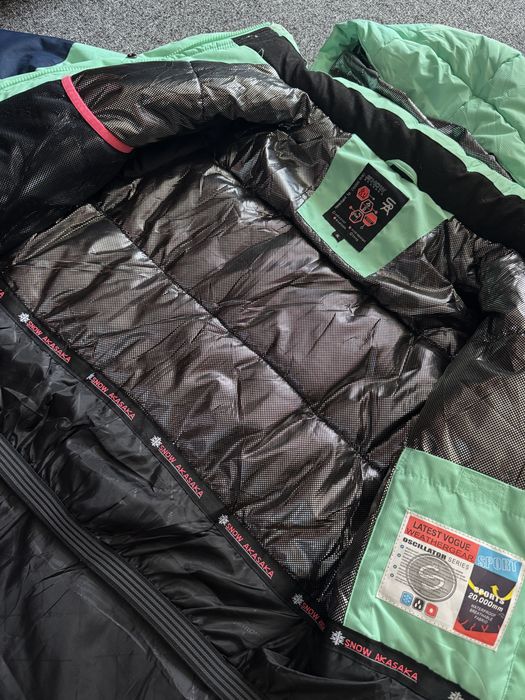 Лижна куртка жіноча