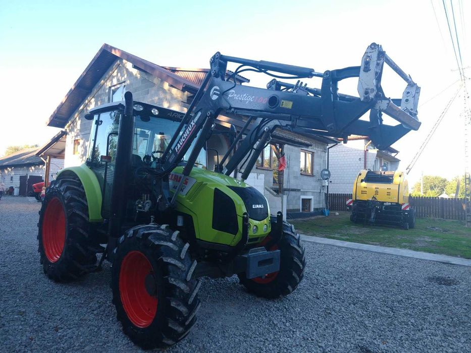Claas Arion 420