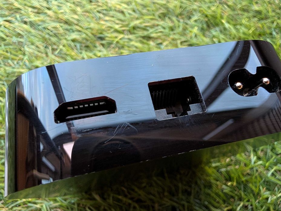 Apple TV 4K (3nd generation) A2843 WIFI + LAN