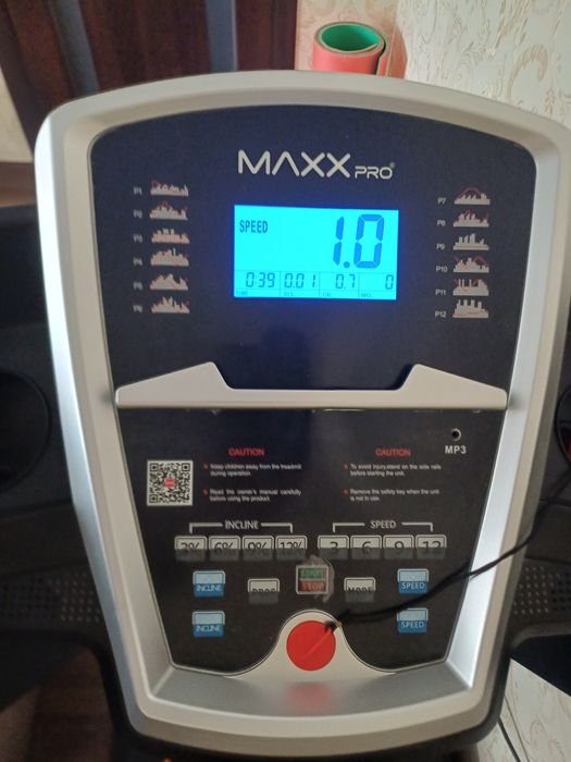 Бігова доріжка Maxx pro F30