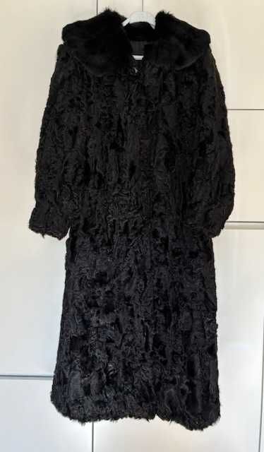 Futro karakuły naturalne