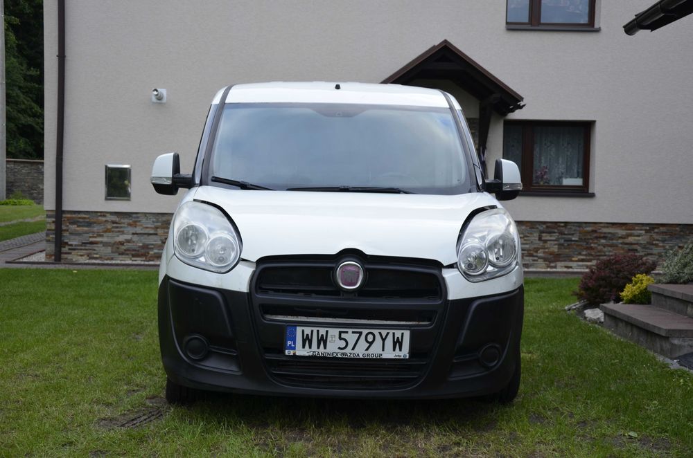 FIAT Doblo 1.6JTD MAXI - uszkodzony jeżdżący