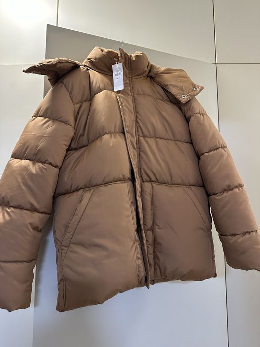 Продам нову зимову куртку Gap