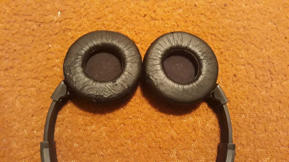 Headphones Bluetooth Philips SHB3060 - novos -  portes incluídos