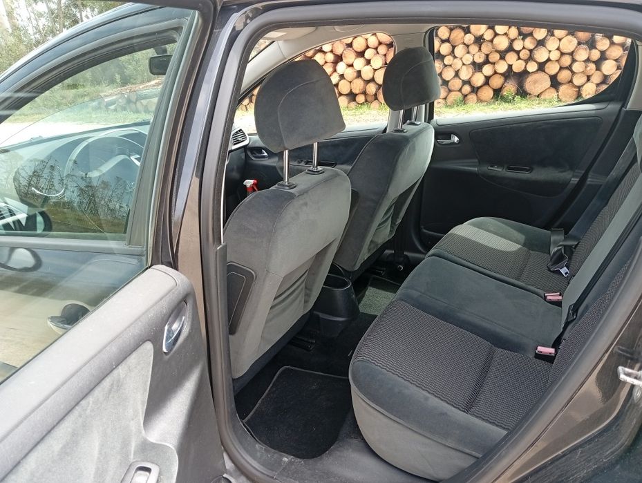 Peugeot 207 1.4i 16v 90cv