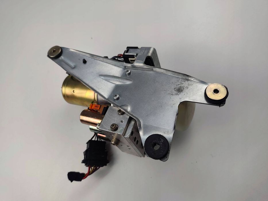 pompa siłownik dachu audi a4 s4 b7 8e 8h cabrio 8h0871611b