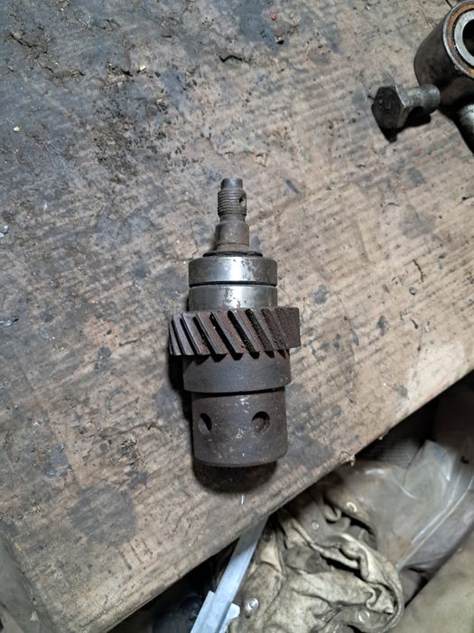 Вилочки кпп  трактора  т-40 нові