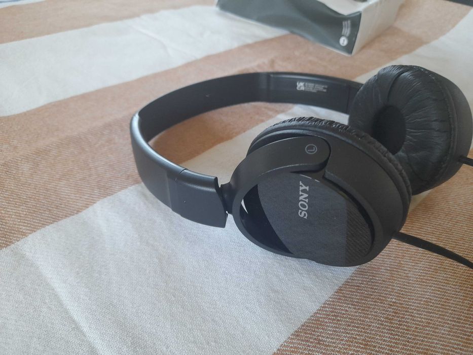 Słuchawki przewodowe SONY MDR-ZX110 Nauszne Czarne