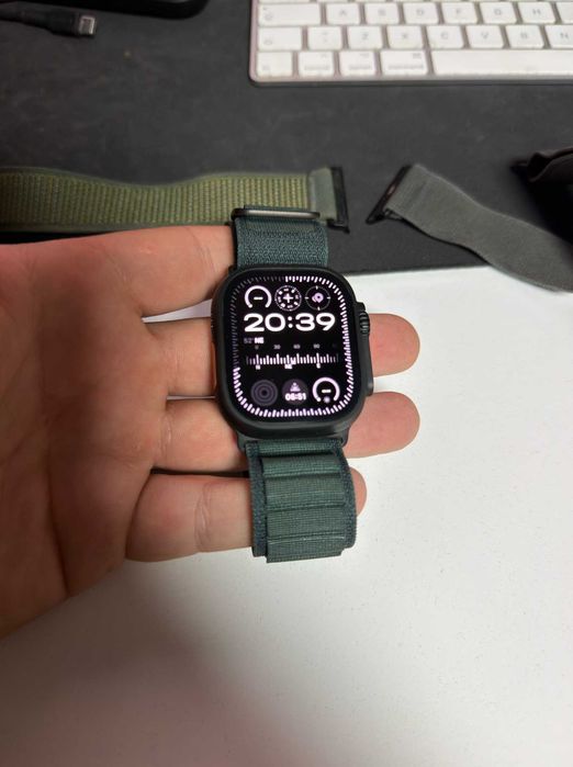 Apple Watch Ultra 2 49mm czarny tytan | Cellular/LTE | bateria 100%