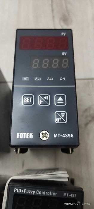 Контролер температуры Fotek