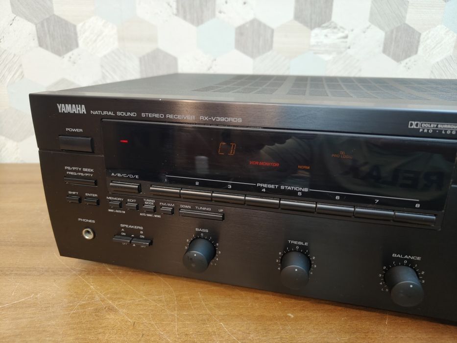 Amplituner Yamaha RX-V390RDS