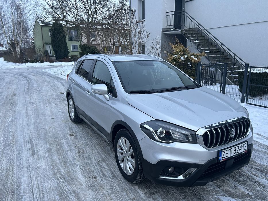 Sprzedam Suzuki  SX4 S-cross 2016