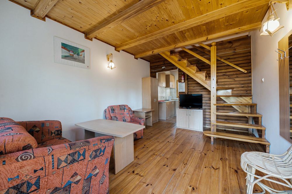 Ośrodek wypoczynkowy nad jeziorem Rentyny