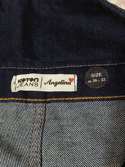 JEANS Angelind джинси для дівчини  S

Angelind