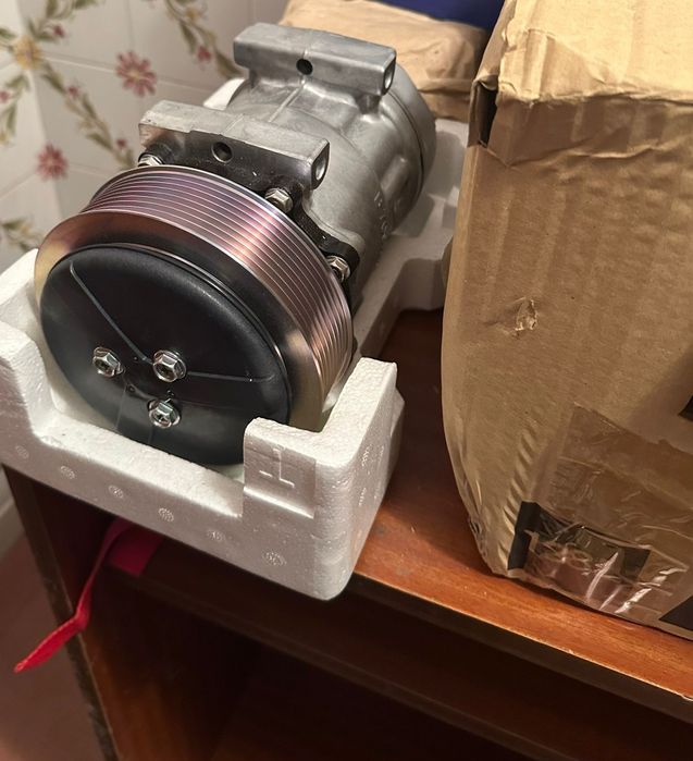 Peças para máquinas e equipamentos volvo