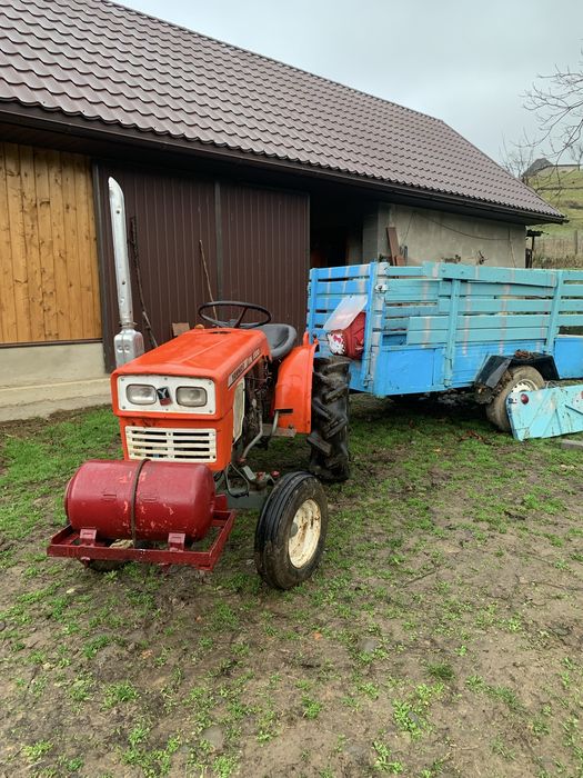 Міні трактор Янмар 13 к.с. У хорошому стані ,все працюе чітко !