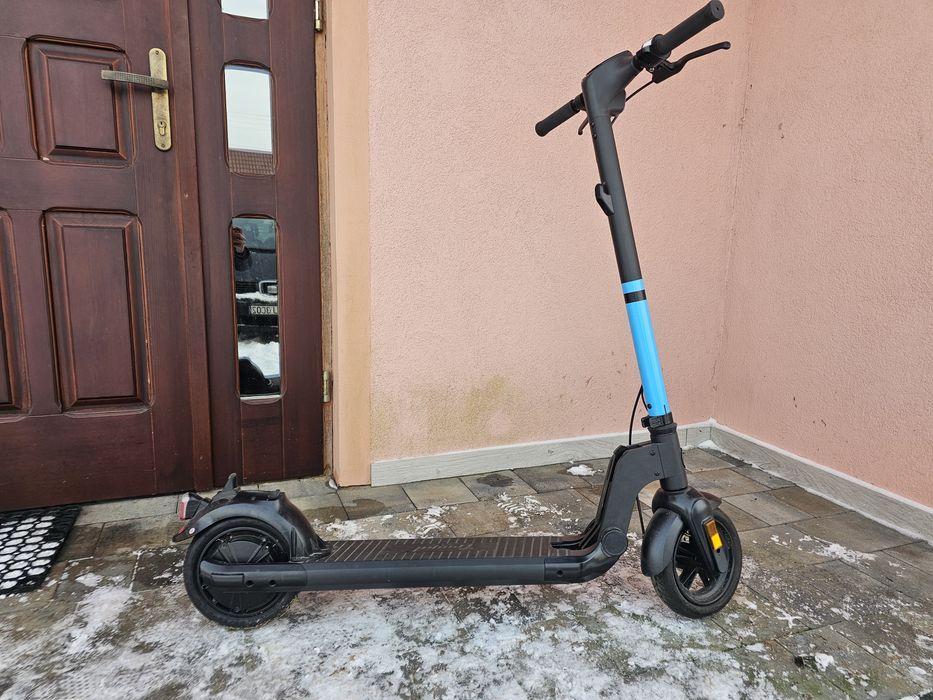 Hulajnoga elektryczna Frugal Alpha